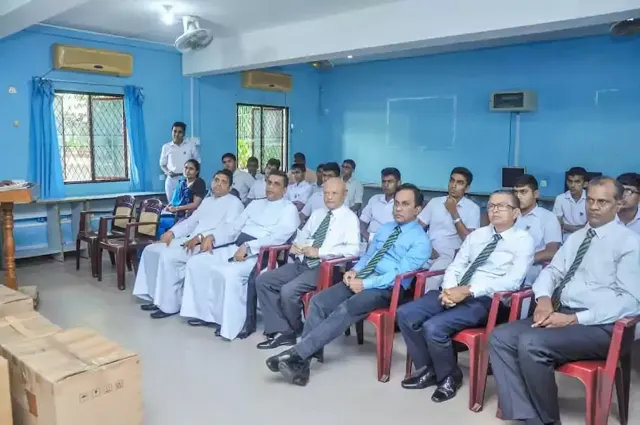 Donation of 10 computers to the College - 2024 – photo 6