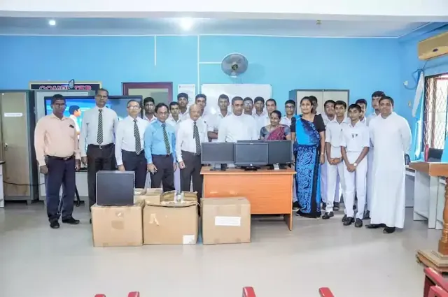 Donation of 10 computers to the College - 2024 – photo 5
