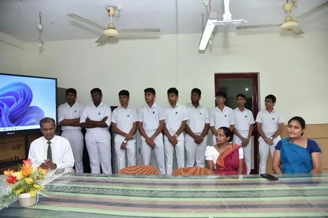 SmartBoard Donation by Colombo Union – photo 2
