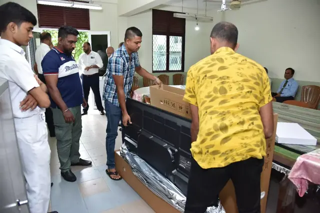 SmartBoard Donation By Colombo Union - 2024 – photo 8